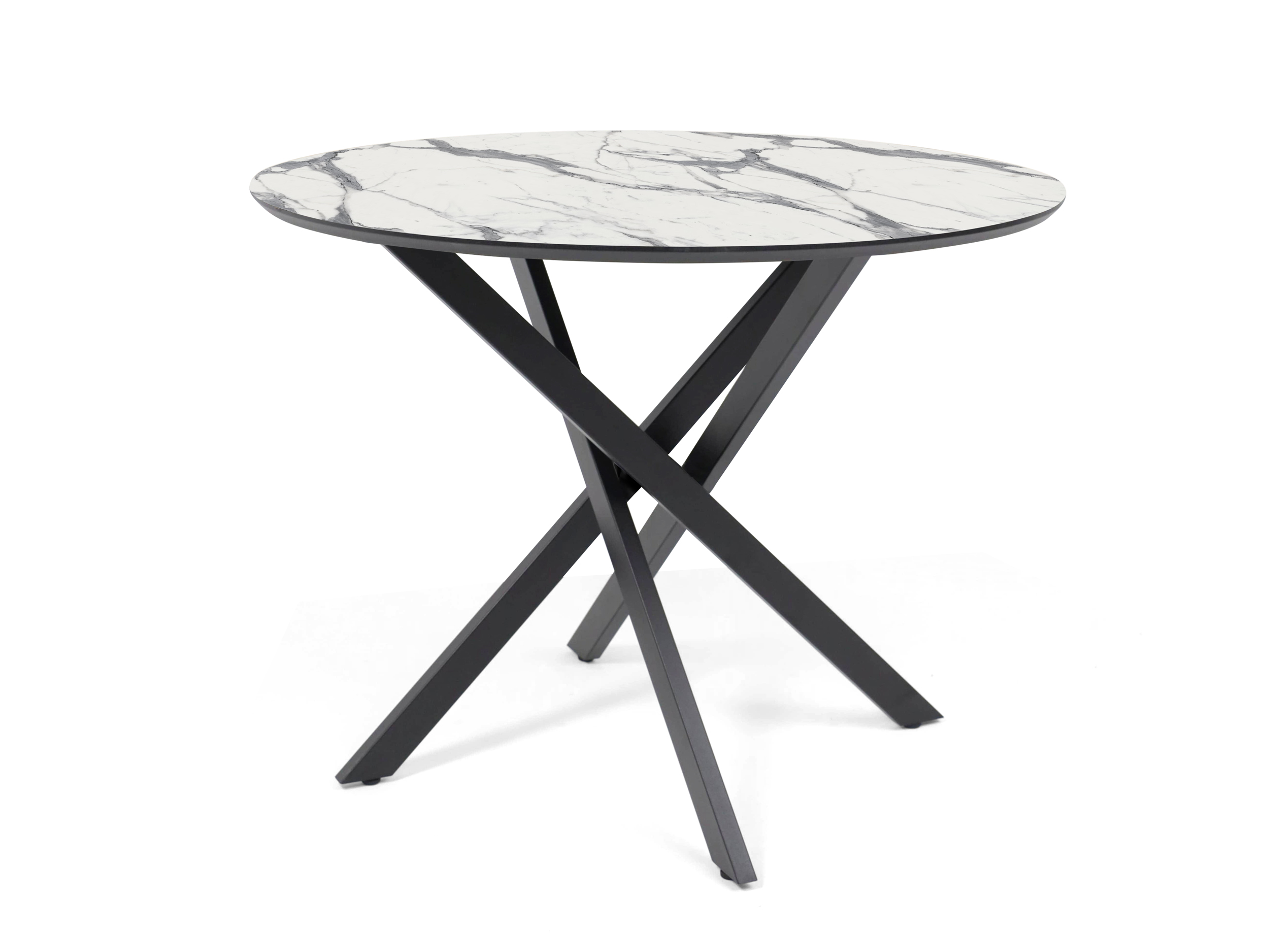 Столы обеденные